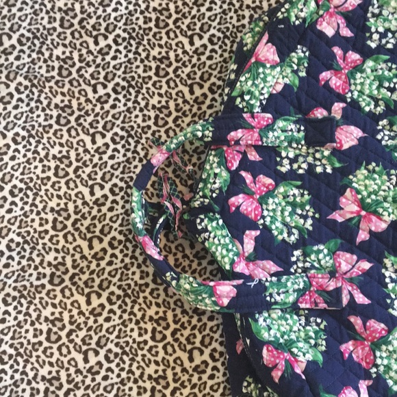 VERA BRADLEY Retired BREAST CANCER EDITION - Picture 6 of 8